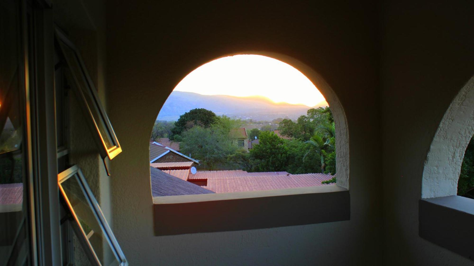 Waterfall Guesthouse Rustenburg Dış mekan fotoğraf
