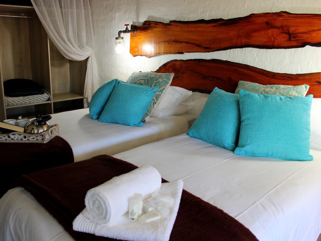 Waterfall Guesthouse Rustenburg Dış mekan fotoğraf